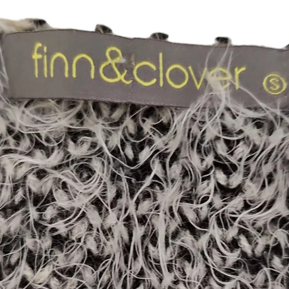 Finn & Clover Snowflake Pullover Sweater Cream Size S - Picture 3 of 4